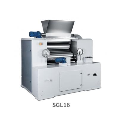 เครื่องบดลูกกลิ้งแนวตั้งสามลูกกลิ้งออกแบบมาสำหรับวัสดุที่มีประสิทธิภาพการยึดเกาะที่ไม่ดีบนลูกกลิ้ง