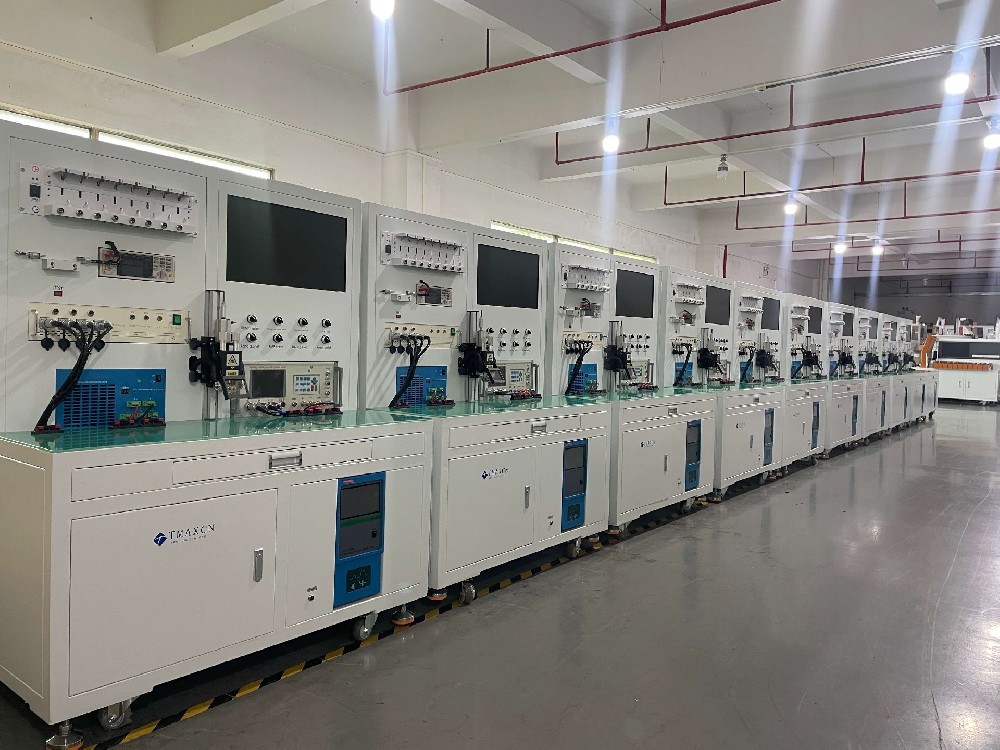 TMAX ประสบความสำเร็จในการจัดส่งสายการประกอบบรรจุภัณฑ์ทรงกระบอกและเครื่องจักร All-in-One ที่กำหนดเอง 21 เครื่อง