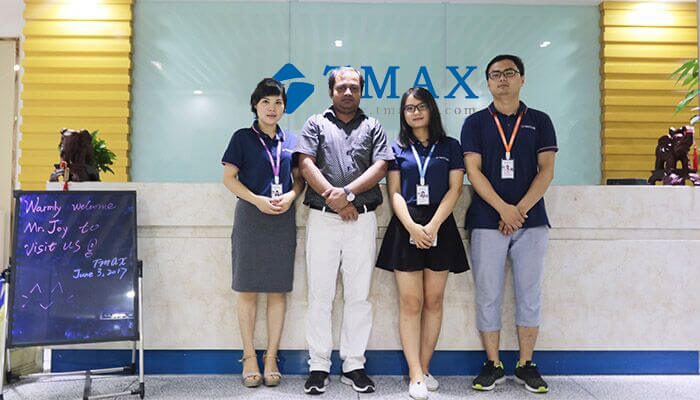 การตรวจสอบเครื่องจักรก่อนการจัดส่งโดยลูกค้าชาวอังกฤษ